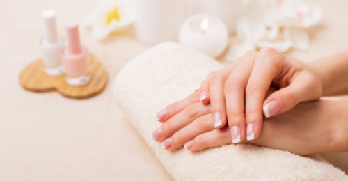 french-manicure